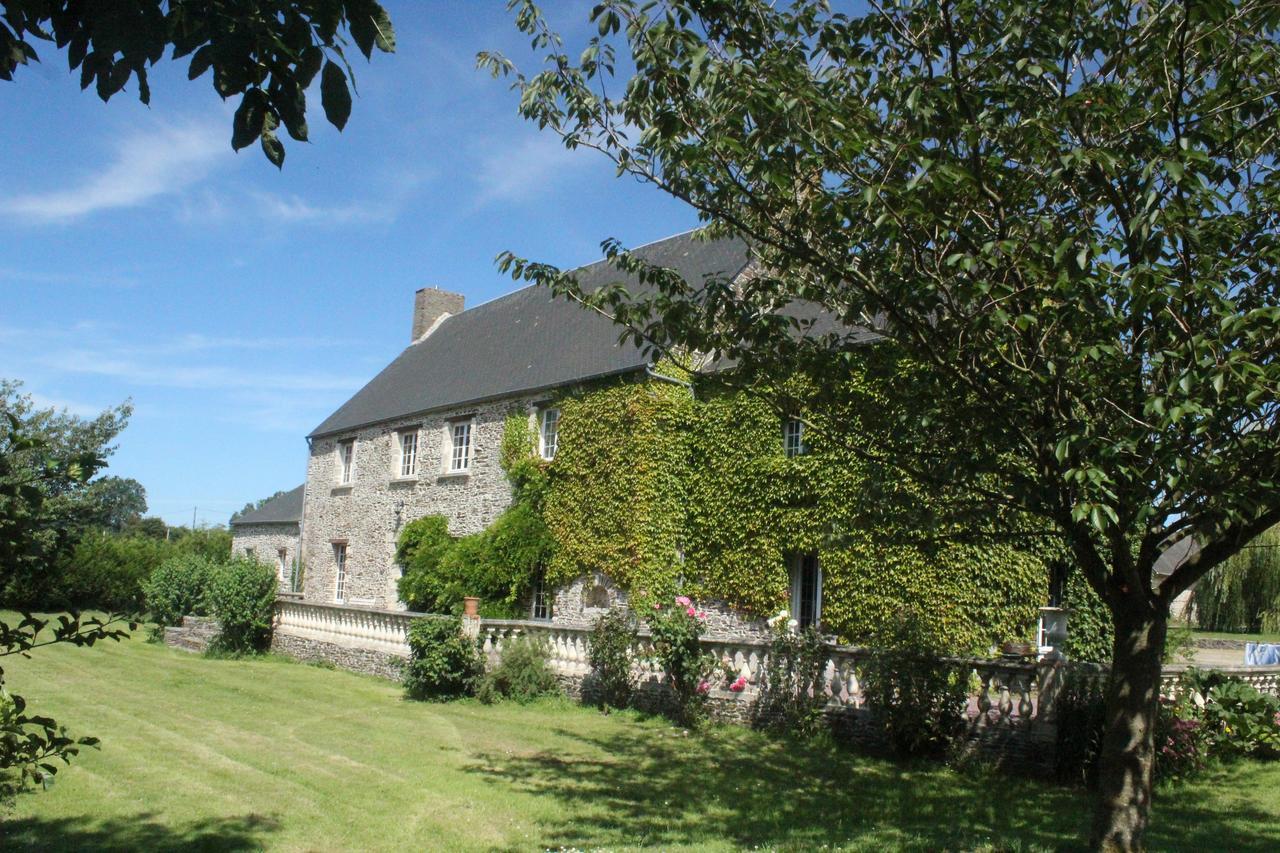 Bayeux - Domaine Le Vivier Bed and Breakfast Castillon  Esterno foto